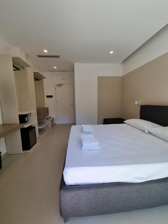 Marea Retreat Rooms Marina di Camerota Kültér fotó